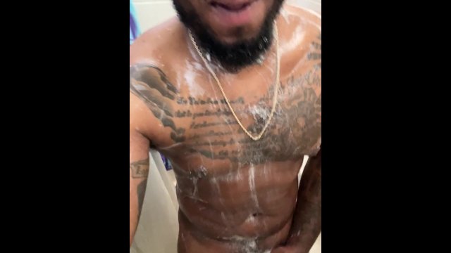Lil shower preview