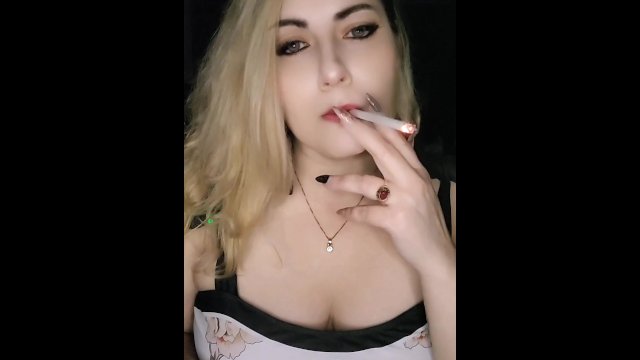 Sexy smoking sex blonde