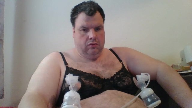 Loch-BH mit Milchpumpen