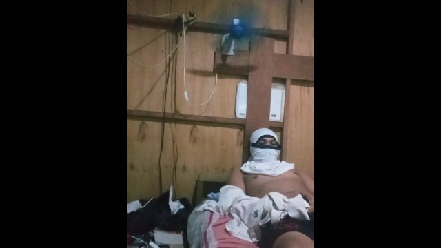 Quick jakol si kuya sa video..