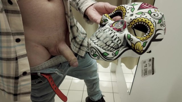 ASMR Jerks off on Halloween...