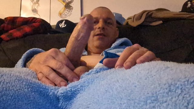 Rubbing my big cock to Leah..